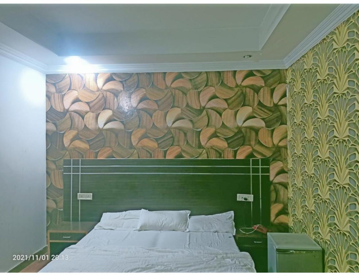 Hotel Kishore International, Amritsar Bagian luar foto